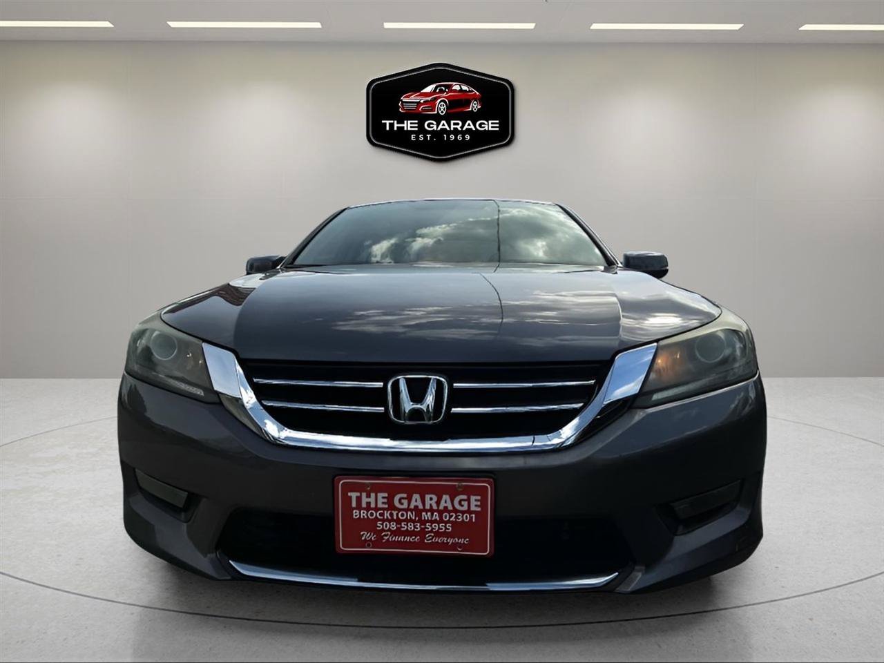 Used 2015 Honda Accord EX image 2