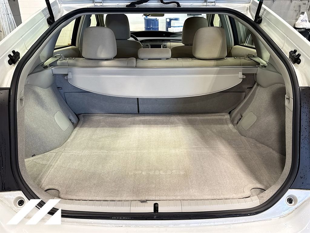 Used 2015 Toyota Prius Three FWD image 24