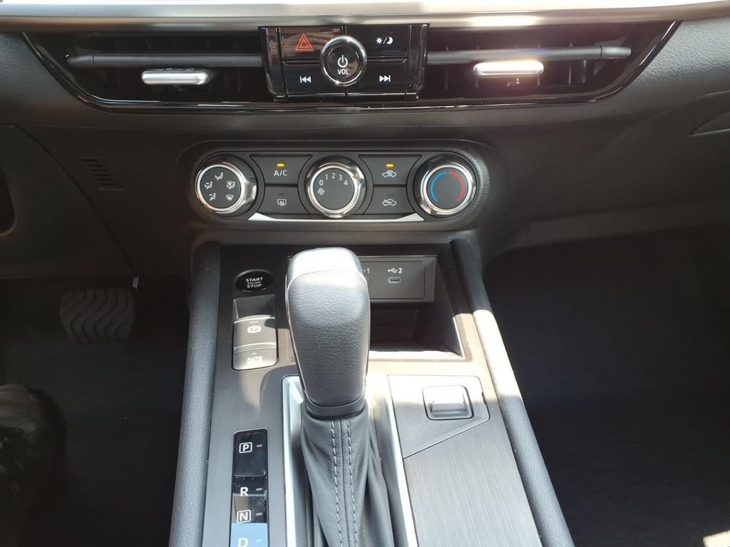 New 2026 Nissan Kicks S FWD image 20