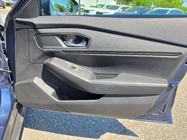 Used 2023 Honda Accord EX image 10