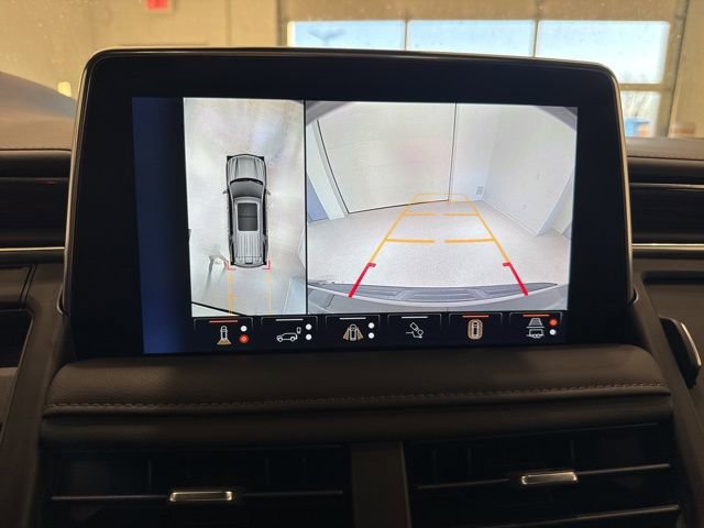 Certified 2024 Chevrolet Tahoe High Country w/ Advanced Technology Package image 28