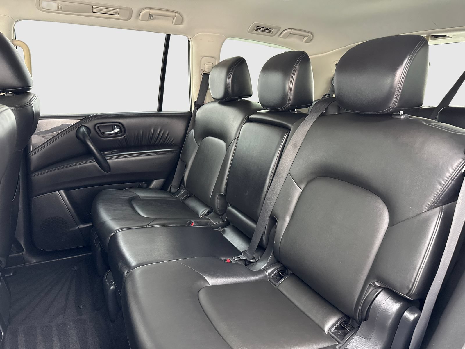 Used 2021 Nissan Armada SV RWD image 36