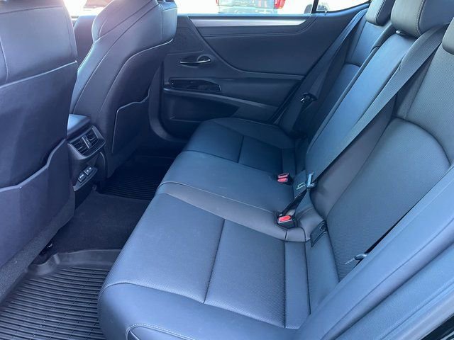 Used 2023 Lexus ES 350 F Sport image 12