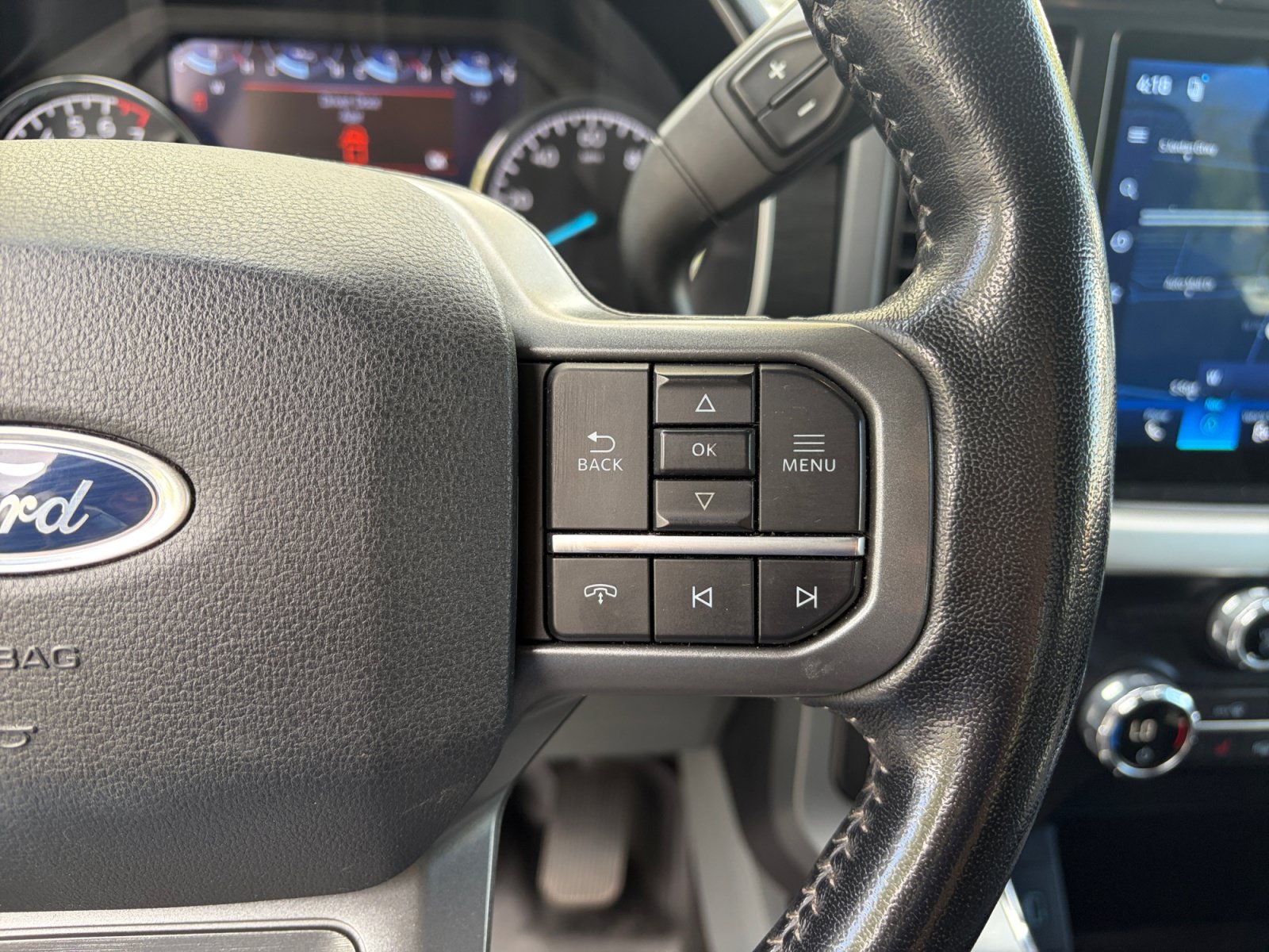 Used 2021 Ford F150 XLT w/ Equipment Group 302A High AWD/4WD image 14