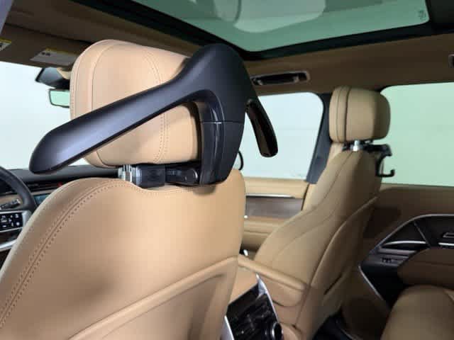 New 2027 Land Rover Range Rover SE AWD/4WD image 22