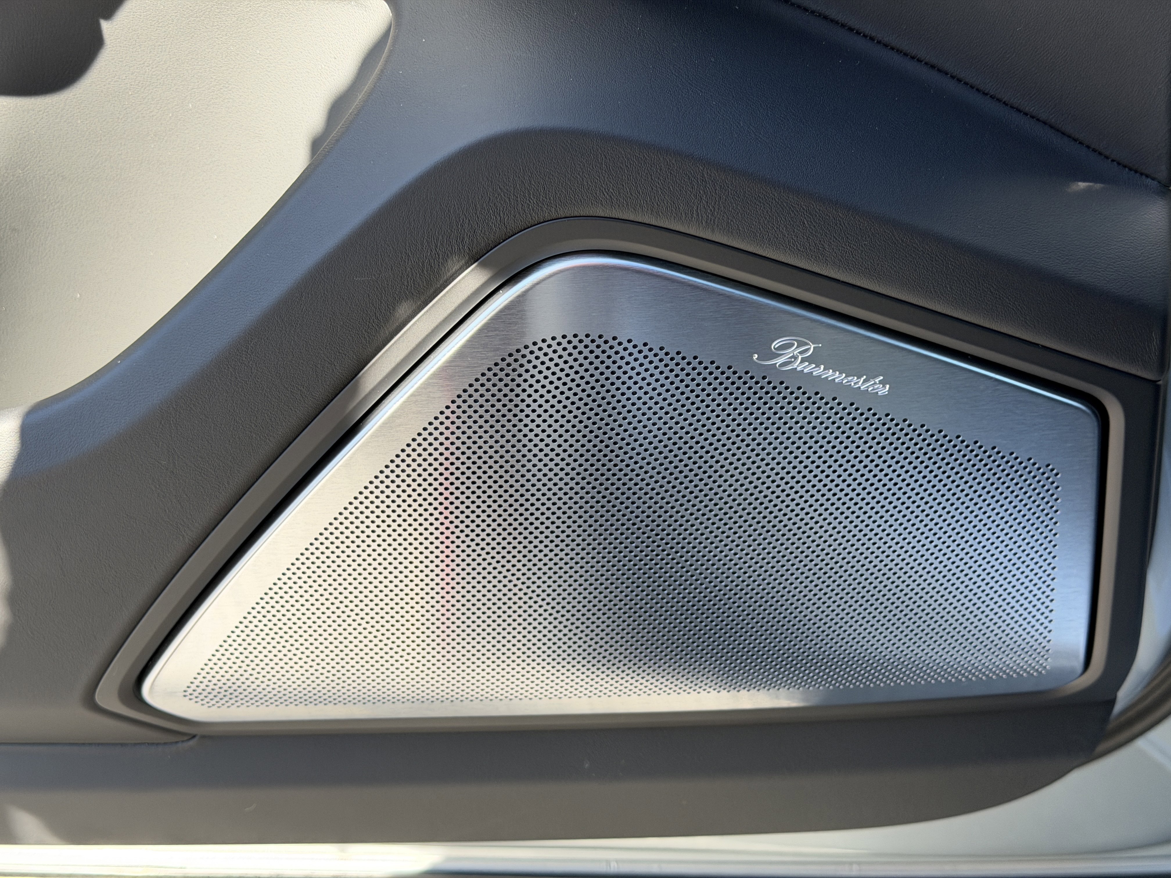 New 2026 Porsche Cayenne GTS image 25