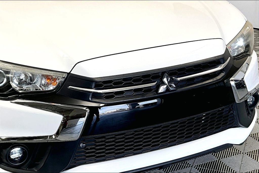 Used 2019 Mitsubishi Outlander Sport LE image 30
