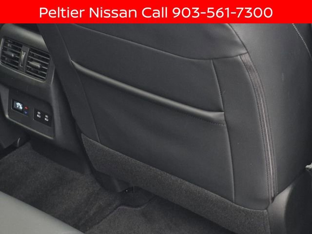 Certified 2024 Nissan Rogue SL w/ SL Premium Package FWD image 18
