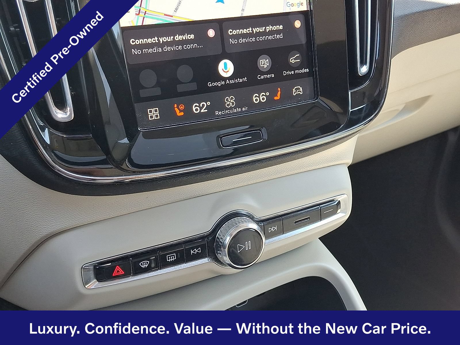 Certified 2025 Volvo XC40 B5 Ultra AWD/4WD image 15
