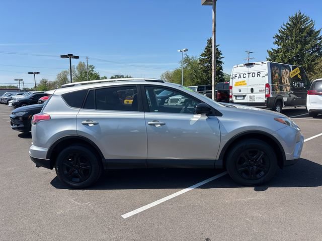 Used 2016 Toyota RAV4 LE FWD image 27