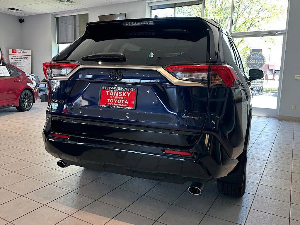 Certified 2025 Toyota RAV4 XSE w/ Weather Package AWD/4WD image 6