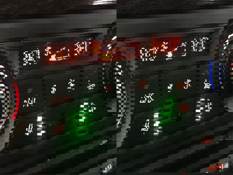 Used 2012 BMW 328i Coupe image 25