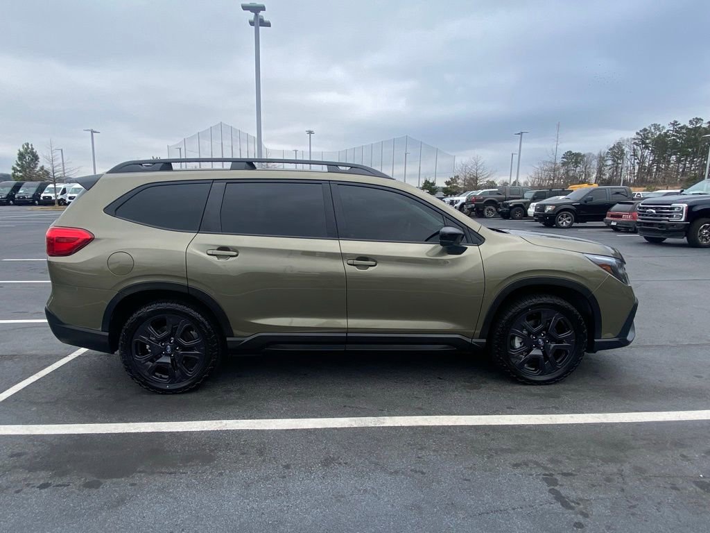 Used 2024 Subaru Ascent Onyx Edition image 8