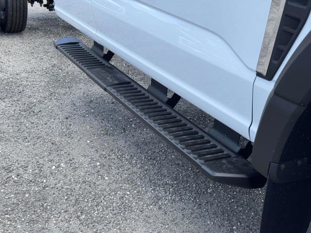 New 2026 Ford F550 4x4 Supercab Super Duty image 7