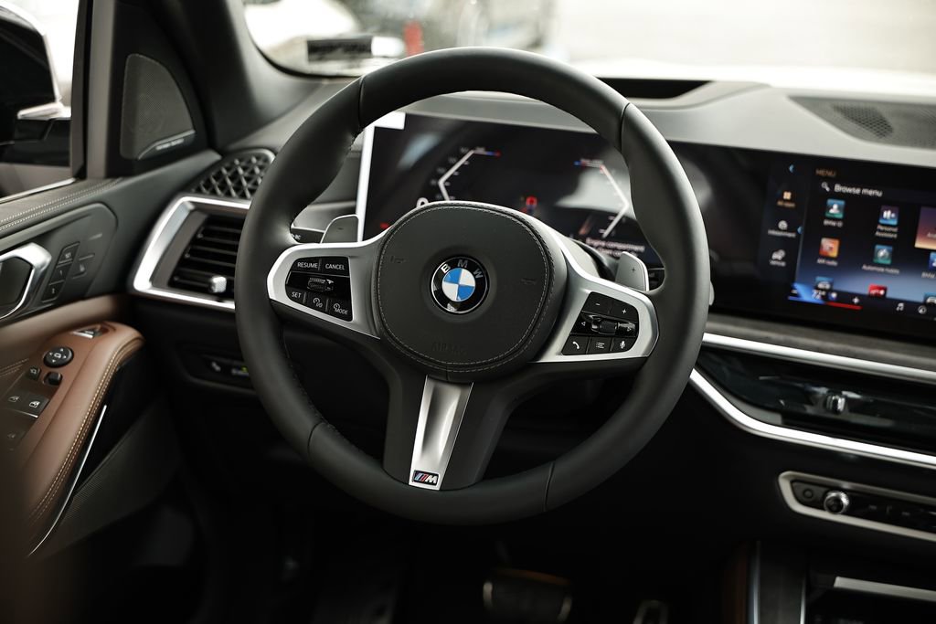 New 2026 BMW X5 xDrive40i w/ M Sport Package image 30