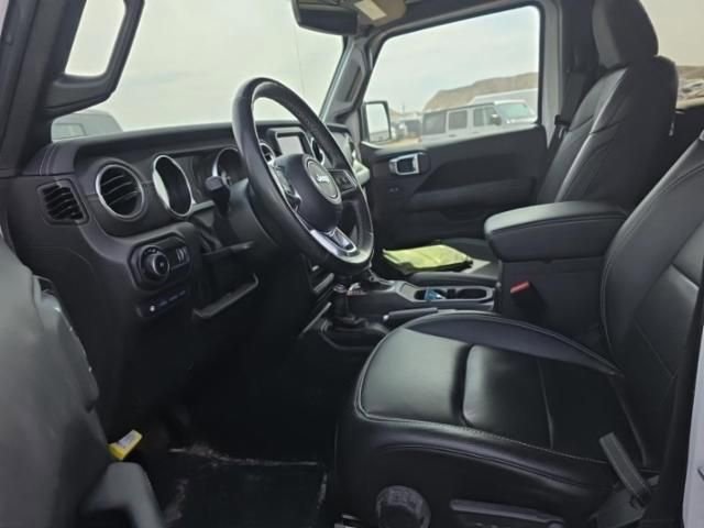 Used 2023 Jeep Wrangler Unlimited Sahara w/ Cold Weather Group image 4