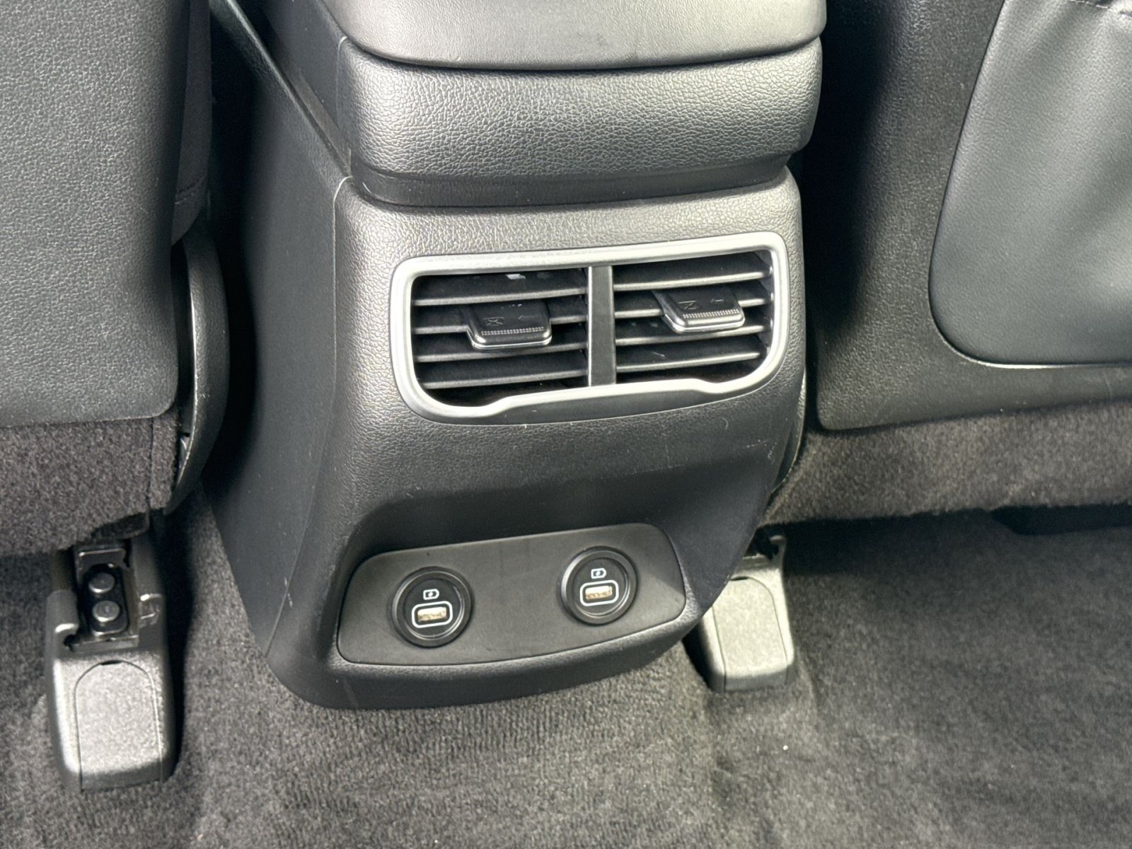 Certified 2023 Hyundai Santa Fe SEL AWD/4WD image 24