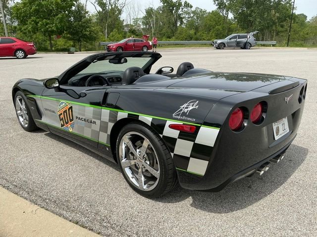 Used 2008 Chevrolet Corvette Convertible w/ Preferred Equipment Group RWD image 4