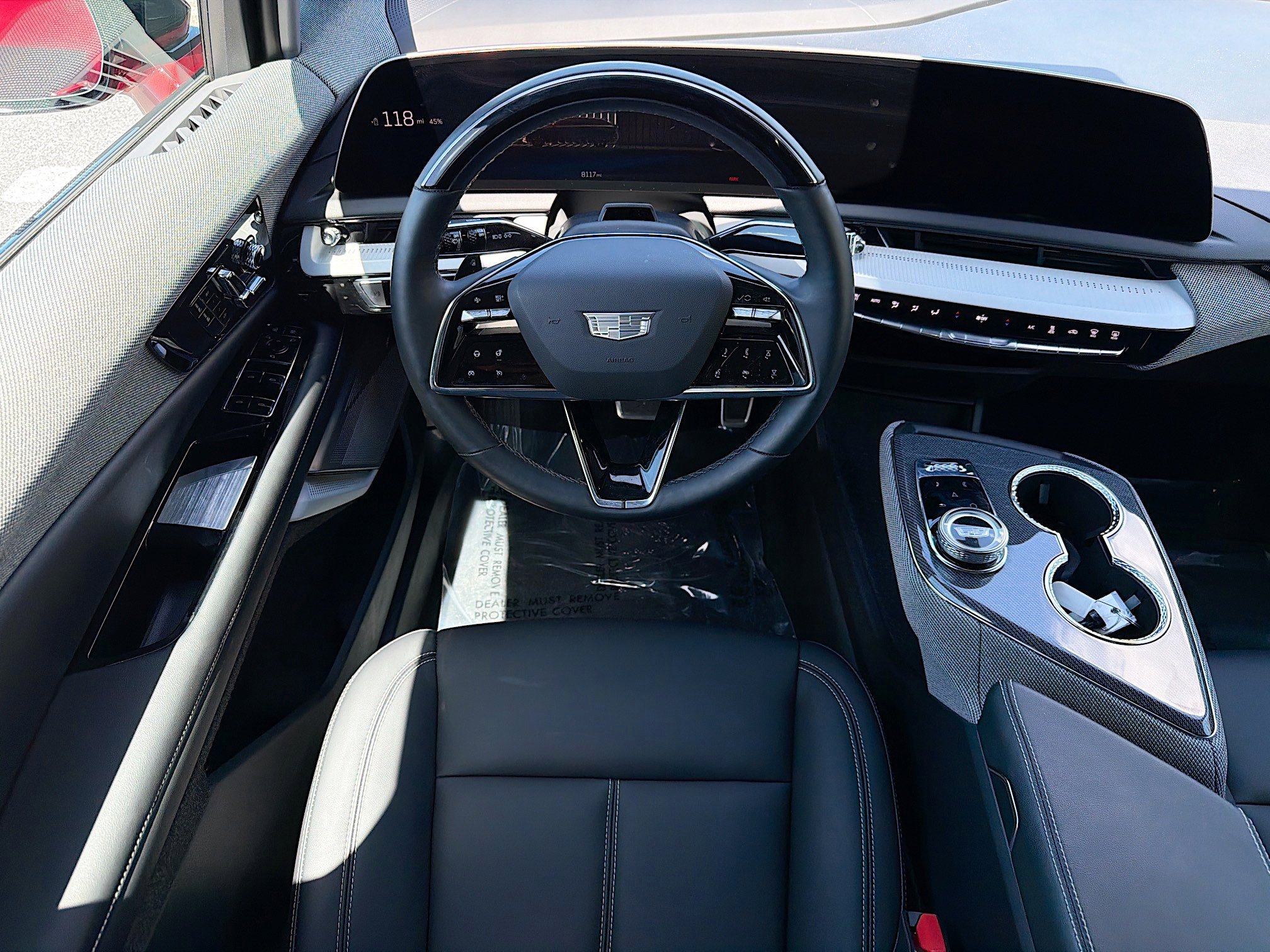 Used 2025 Cadillac Optiq Sport 1 image 17