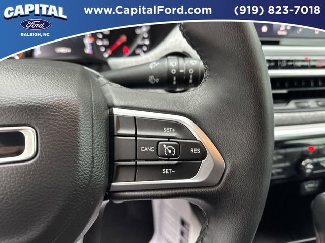 Used 2025 Jeep Compass Latitude AWD/4WD image 23