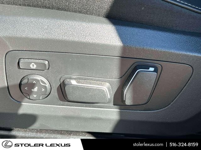 Used 2025 BMW X3 M50 w/ M Sport Professional Package image 22