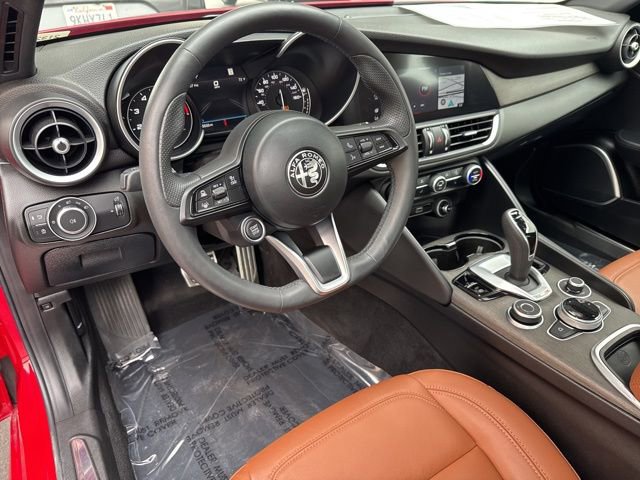 Used 2023 Alfa Romeo Giulia Ti w/ Active Assist Plus Package image 13
