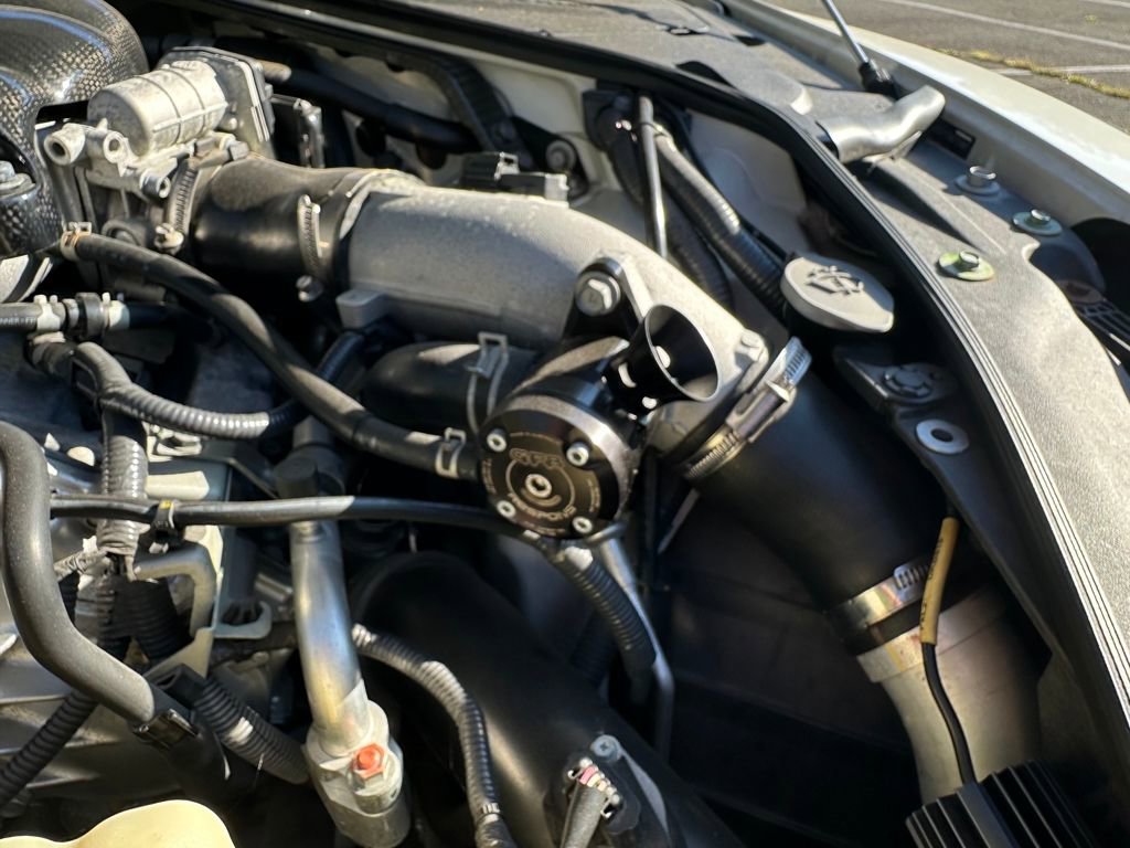 Used 2014 Nissan GT-R Premium w/ Premium Interior Package image 38