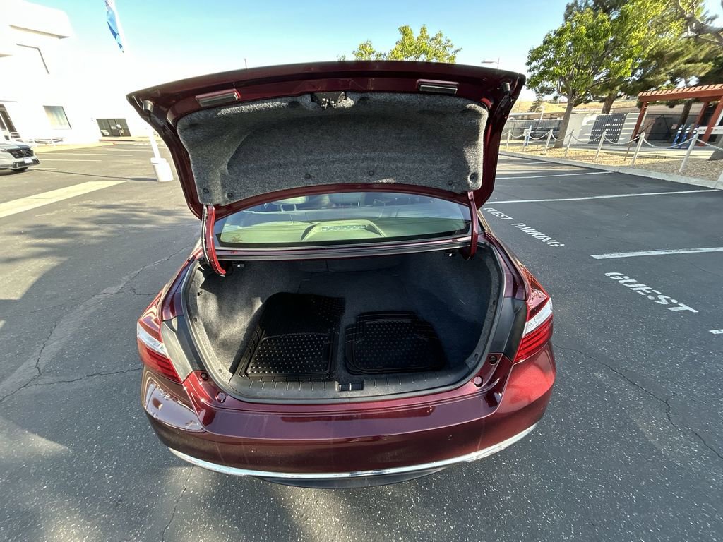 Used 2017 Honda Accord Touring image 24