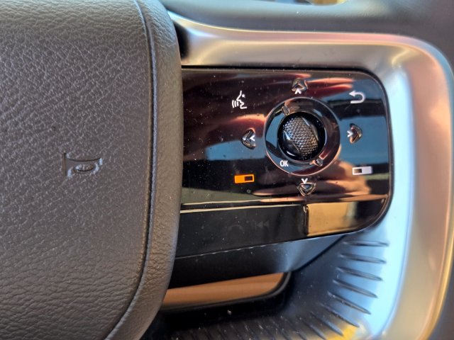 Certified 2025 INFINITI QX80 Luxe AWD/4WD image 31