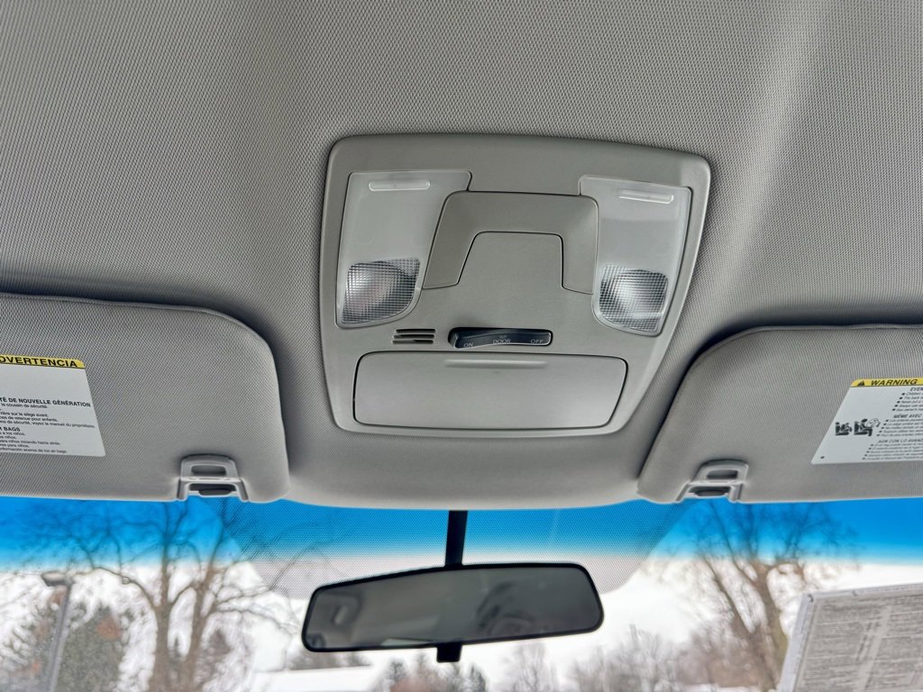 Used 2017 Toyota Sienna L image 36