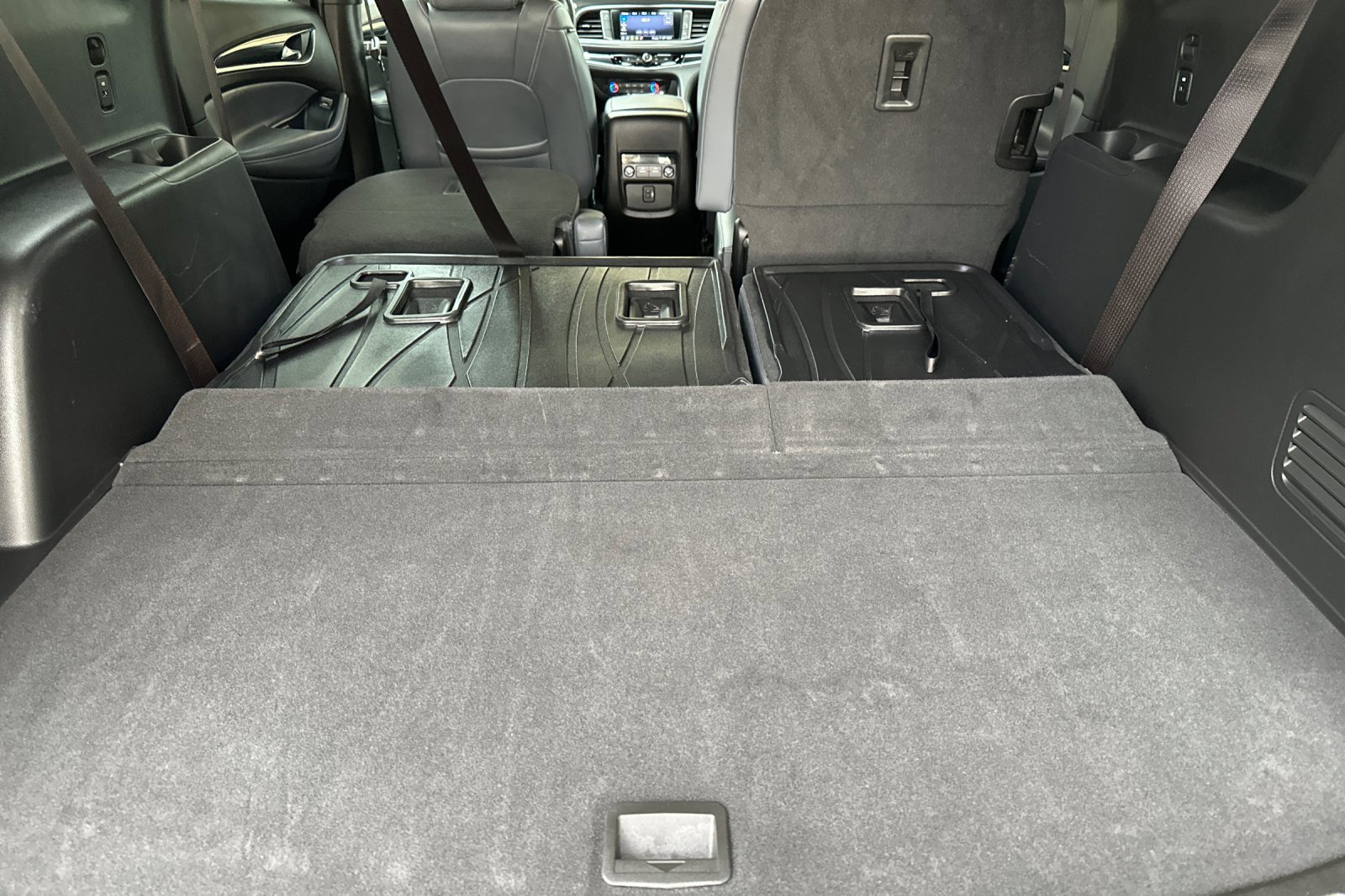 Certified 2024 Buick Enclave Essence FWD image 17