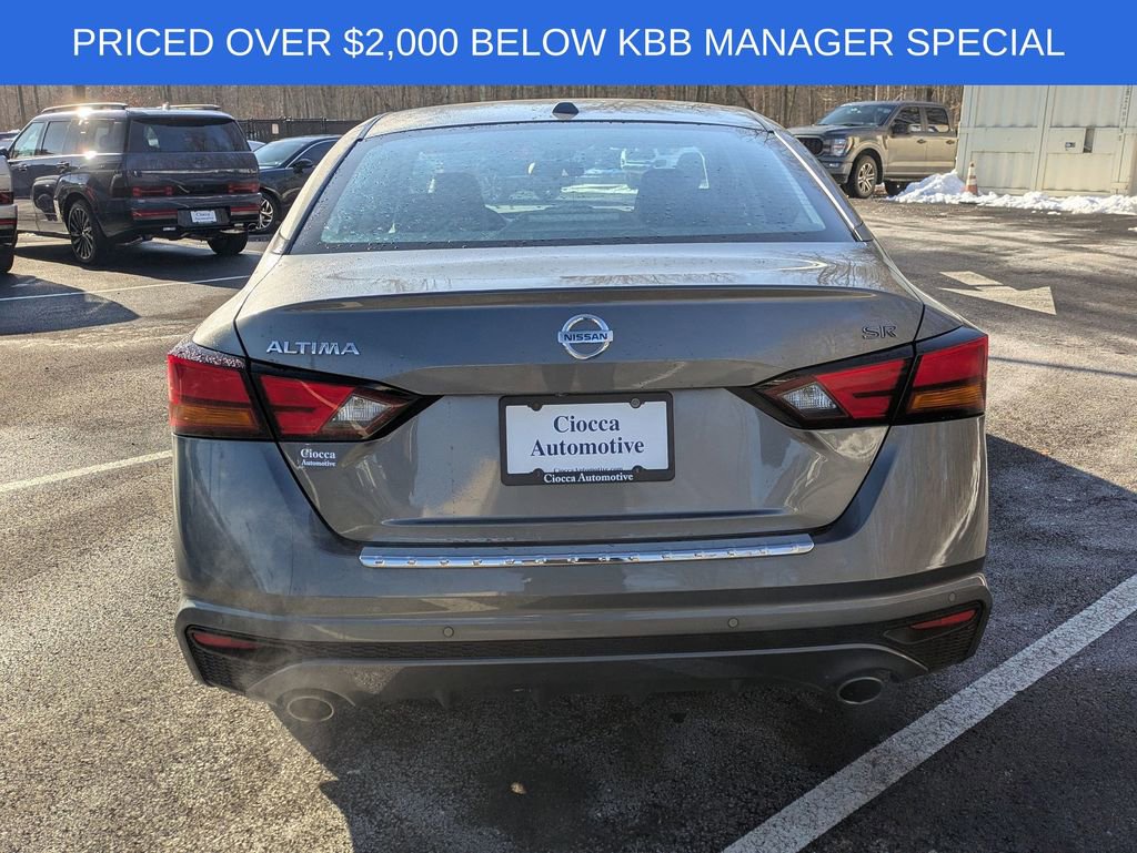 Used 2022 Nissan Altima 2.5 SR image 6