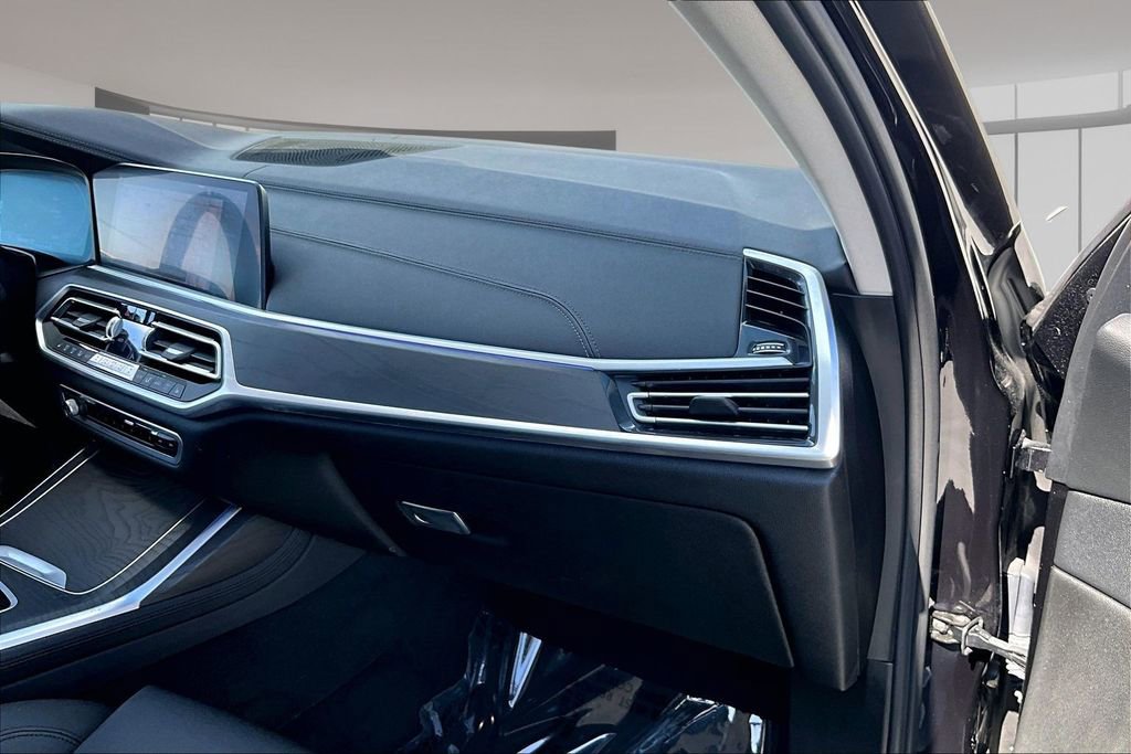 Used 2020 BMW X7 xDrive40i AWD/4WD image 25