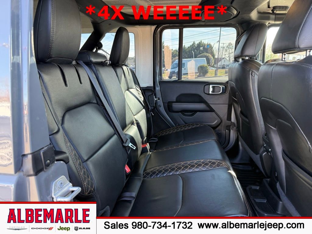 Used 2022 Jeep Wrangler Unlimited Sahara image 37