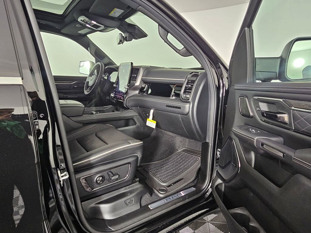 New 2026 RAM 1500 Limited AWD/4WD image 39