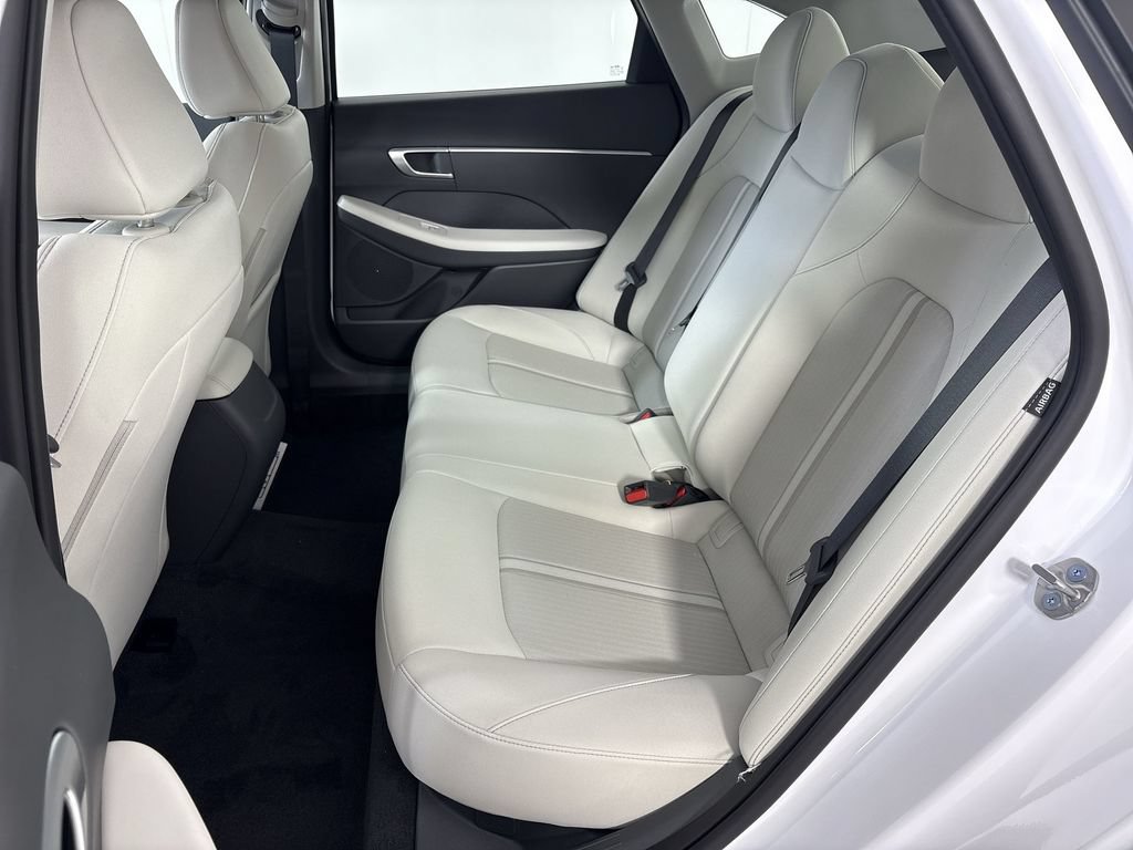 New 2026 Hyundai Sonata SE FWD image 24