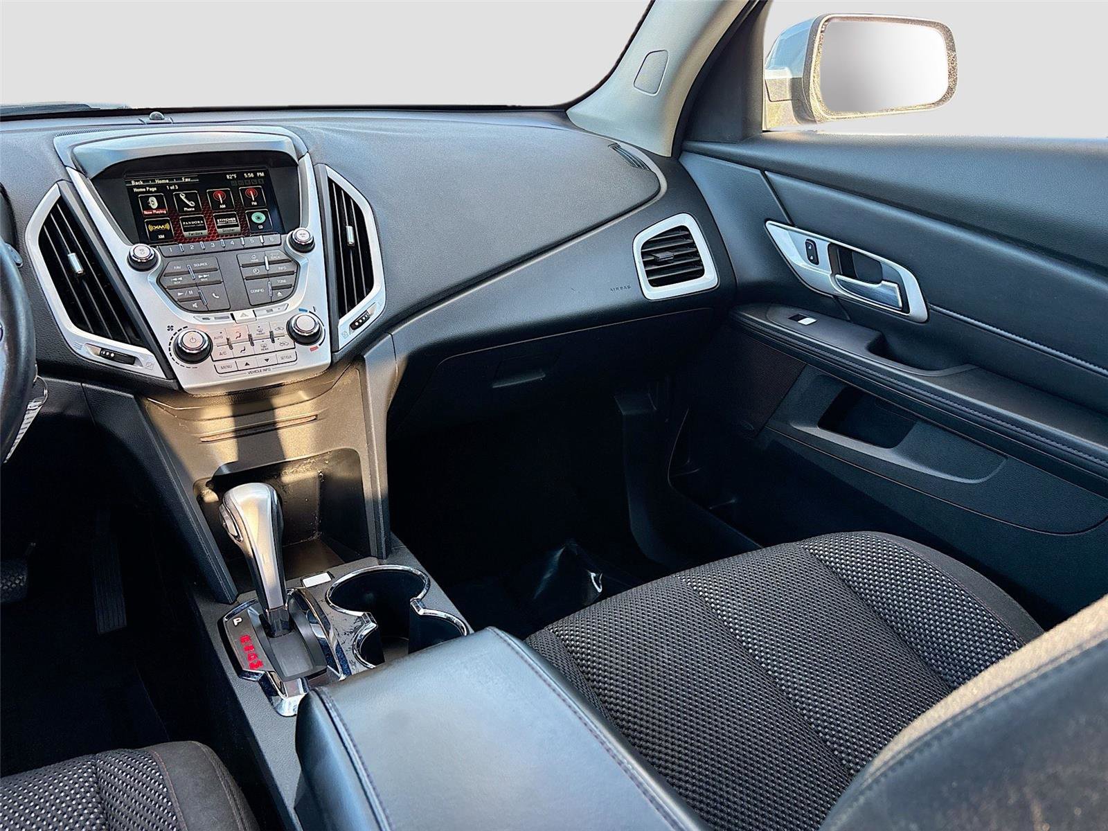 Used 2015 GMC Terrain SLE FWD image 21
