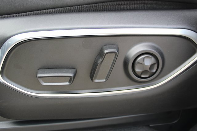 Used 2022 Jeep Wagoneer Series II w/ Advanced All Terrain Group image 14