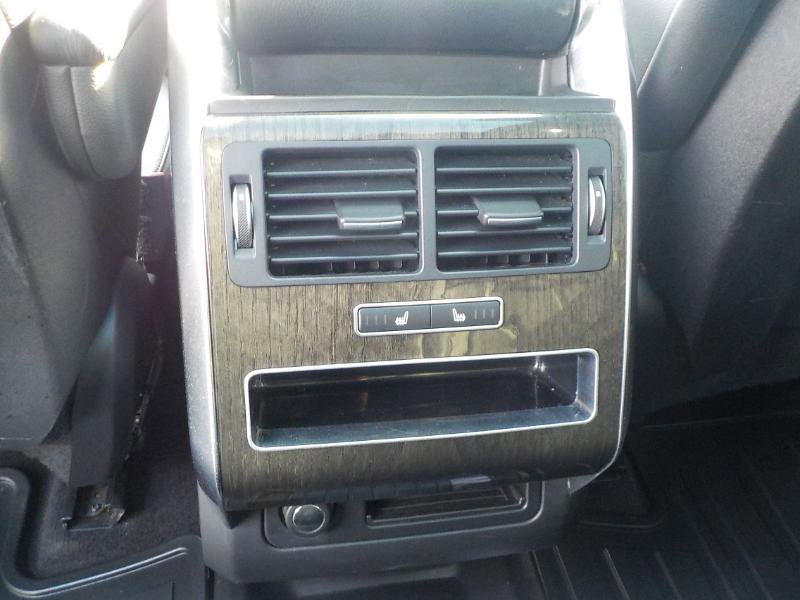 Used 2016 Land Rover Range Rover Sport SE image 23