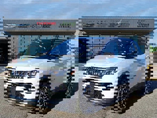 Used 2024 Jeep Compass Limited