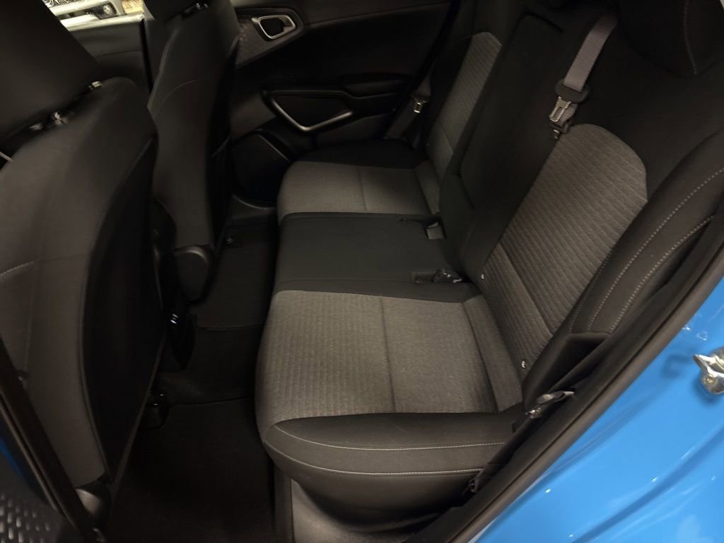 Used 2023 Kia Soul EX FWD image 26