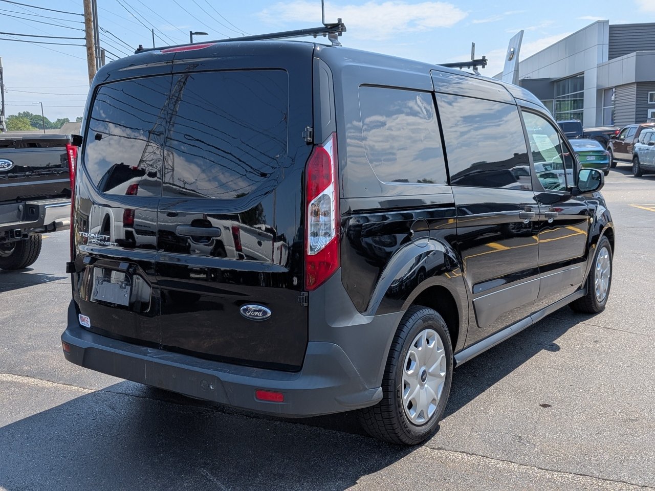 Used 2016 Ford Transit Connect XL FWD image 4