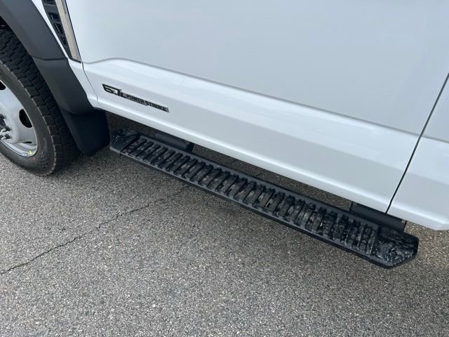 New 2026 Ford F550 4x4 Regular Cab Super Duty image 10