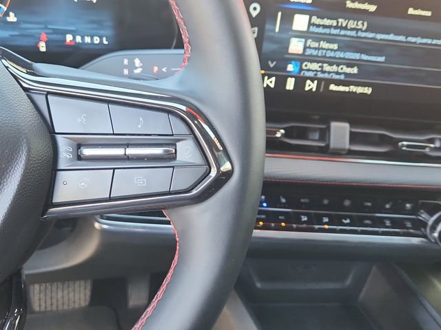 Used 2025 Chevrolet Equinox RS w/ Safety and Technology Package AWD/4WD image 17