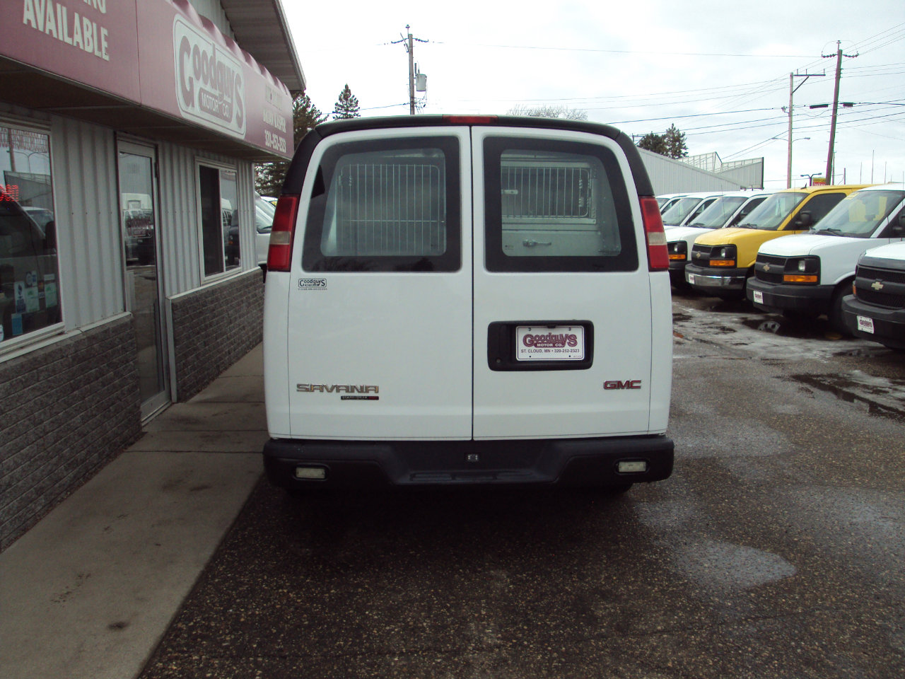 Used 2013 GMC Savana 1500 AWD image 7