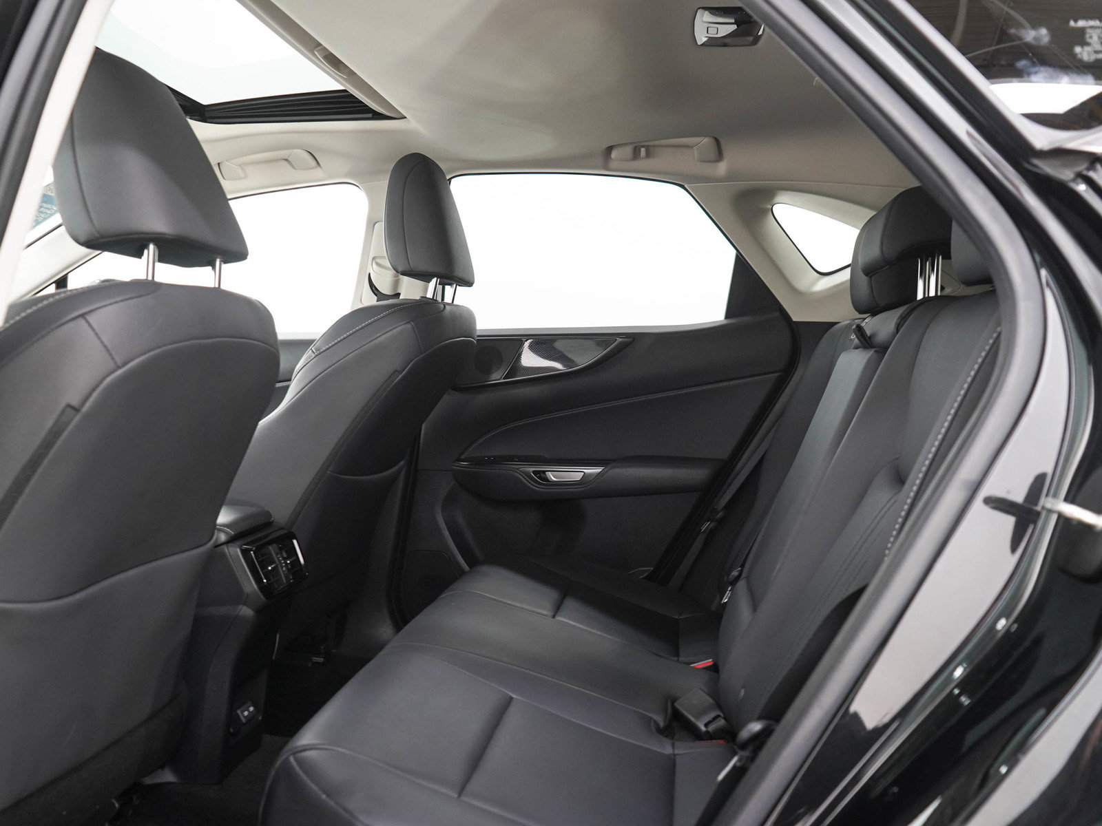 Used 2024 Lexus NX 350 AWD w/ Cold Area Package image 15