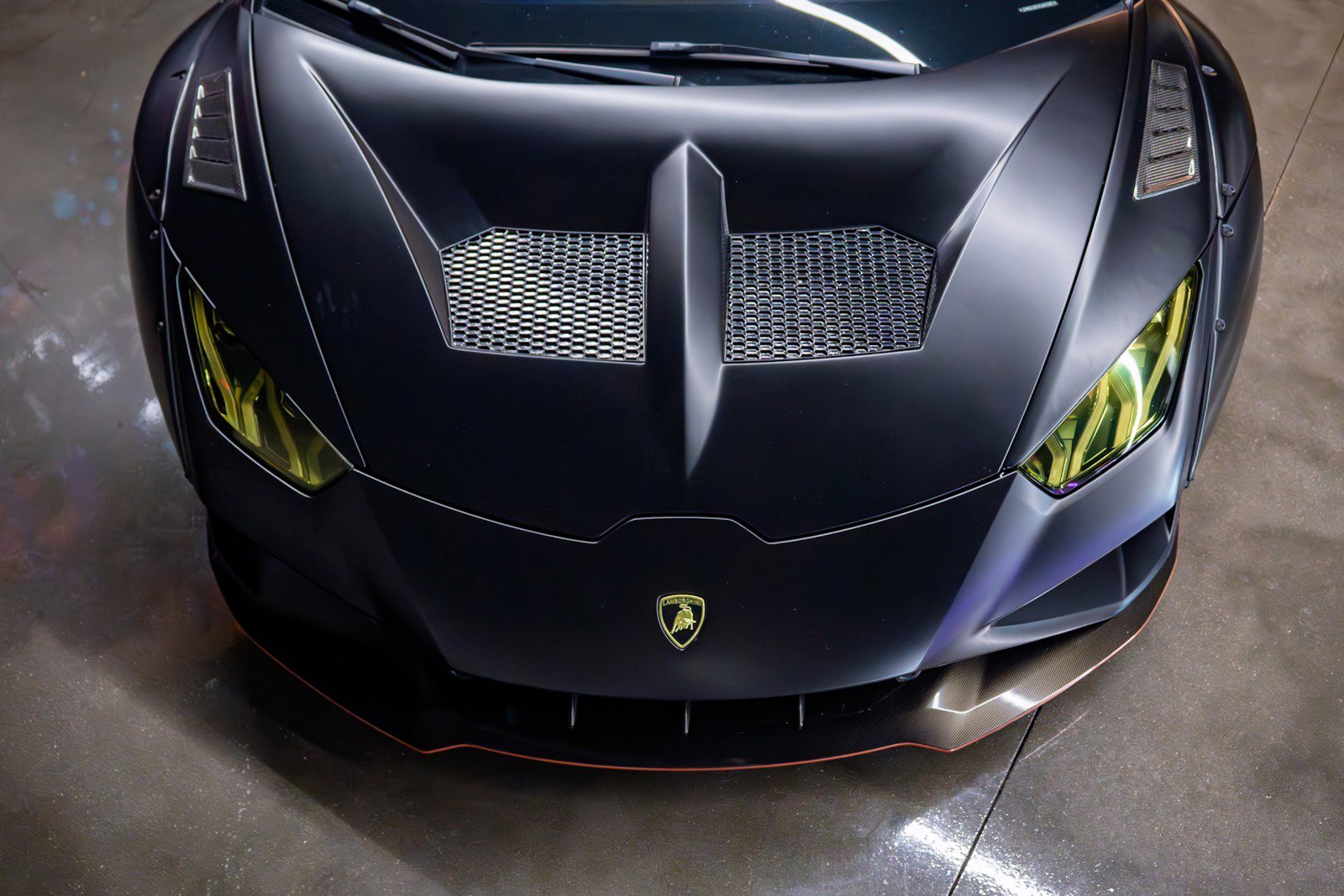 Used 2015 Lamborghini Huracan LP 610-4 image 5