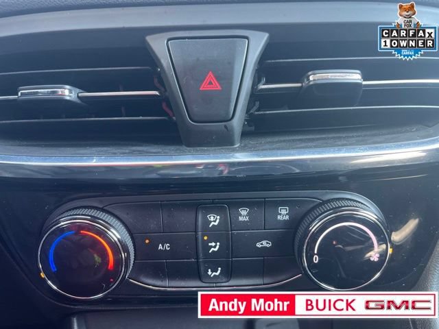 Used 2025 Buick Encore GX Sport Touring FWD image 25
