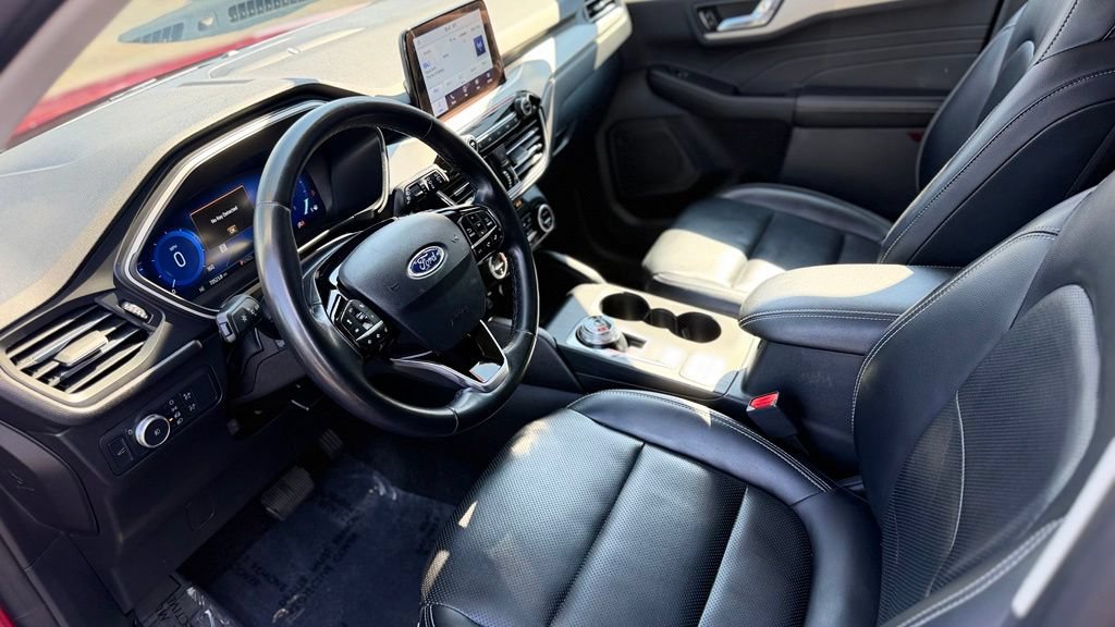 Used 2021 Ford Escape SEL w/ Technology Package AWD/4WD image 15