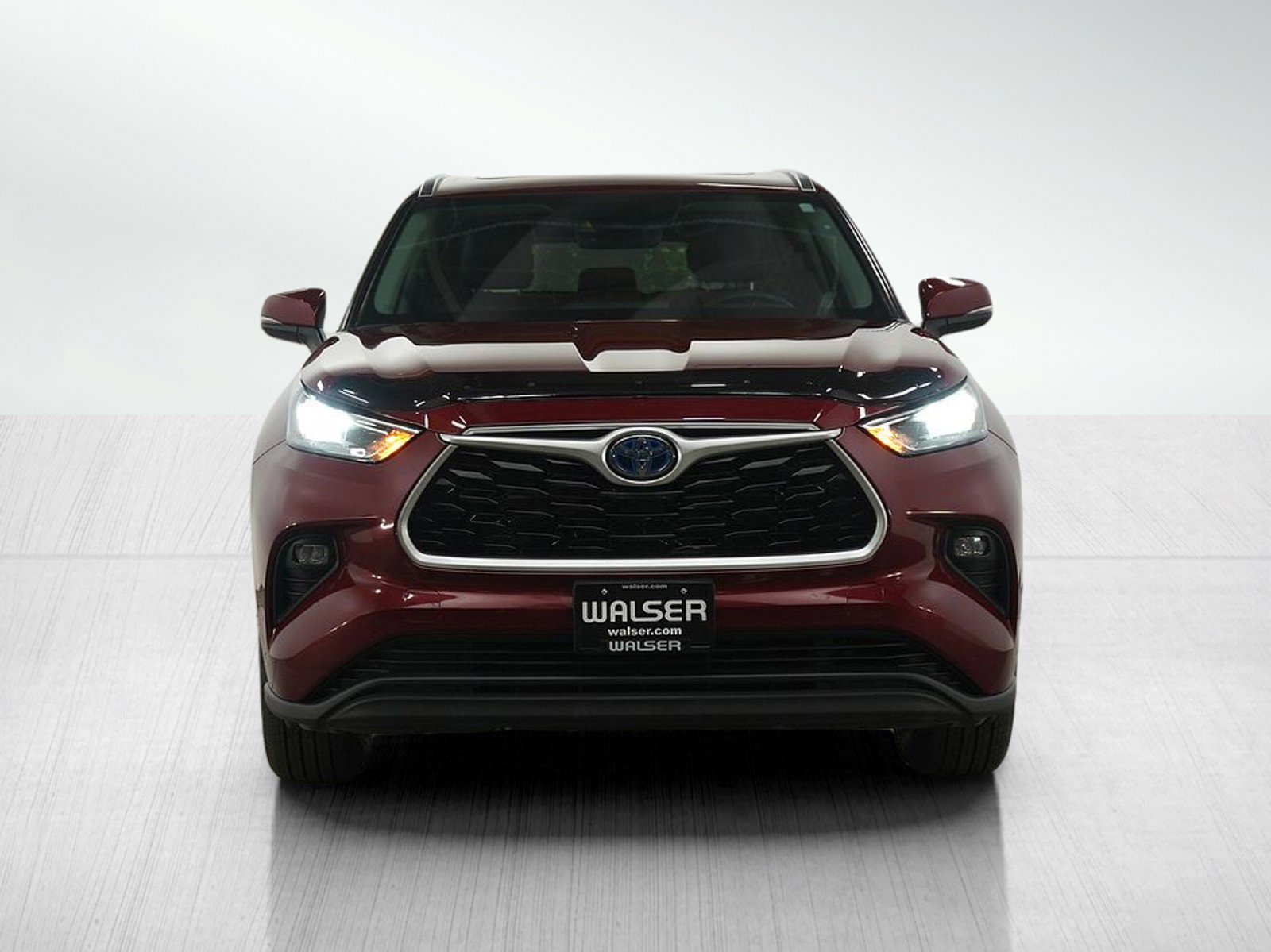 Used 2021 Toyota Highlander XLE image 8